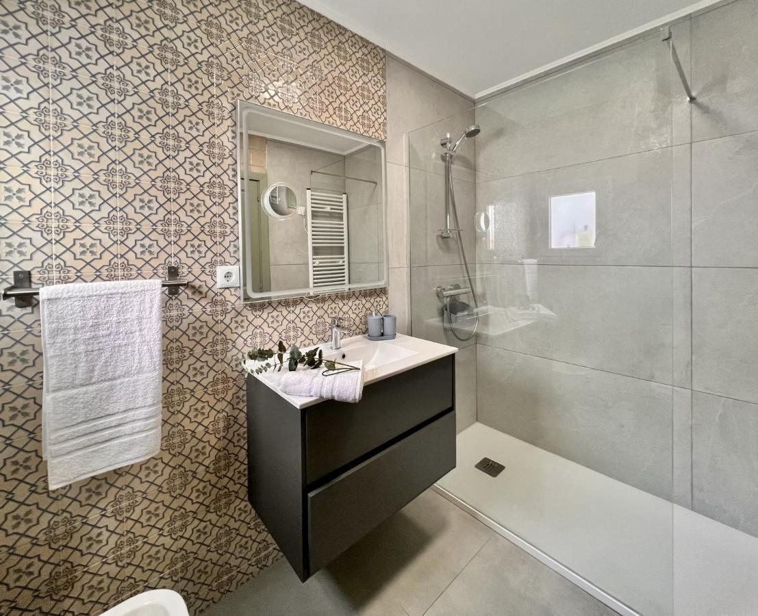 Downtown Apartment By United Renters Alicante Exterior photo